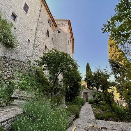 Aparthotel Borgo San Valentino Arrone Exterior foto