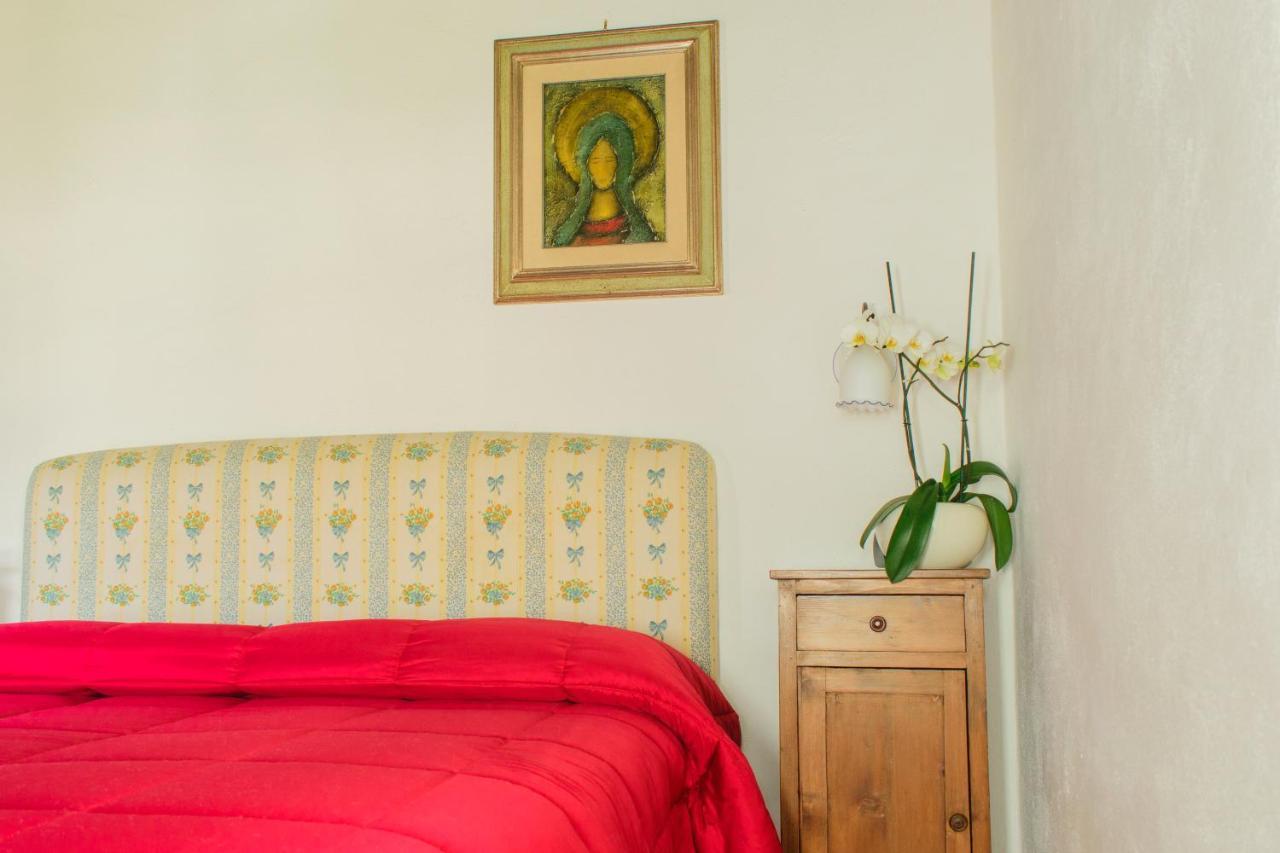 Aparthotel Borgo San Valentino Arrone Exterior foto