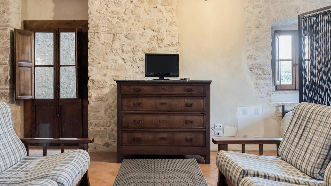 Aparthotel Borgo San Valentino Arrone Exterior foto